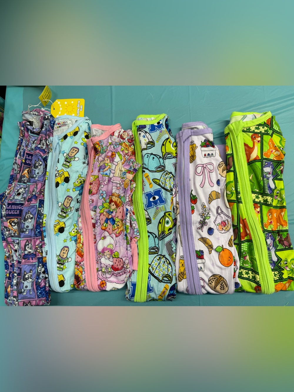 Lot of size 18-24 bamboo